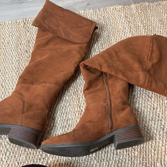 Brown expression  boots - Picture 2 of 7